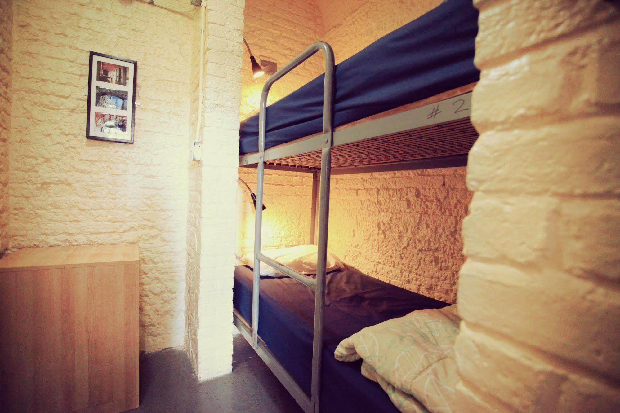 Saintlo Ottawa Jail Hostel Bagian luar foto