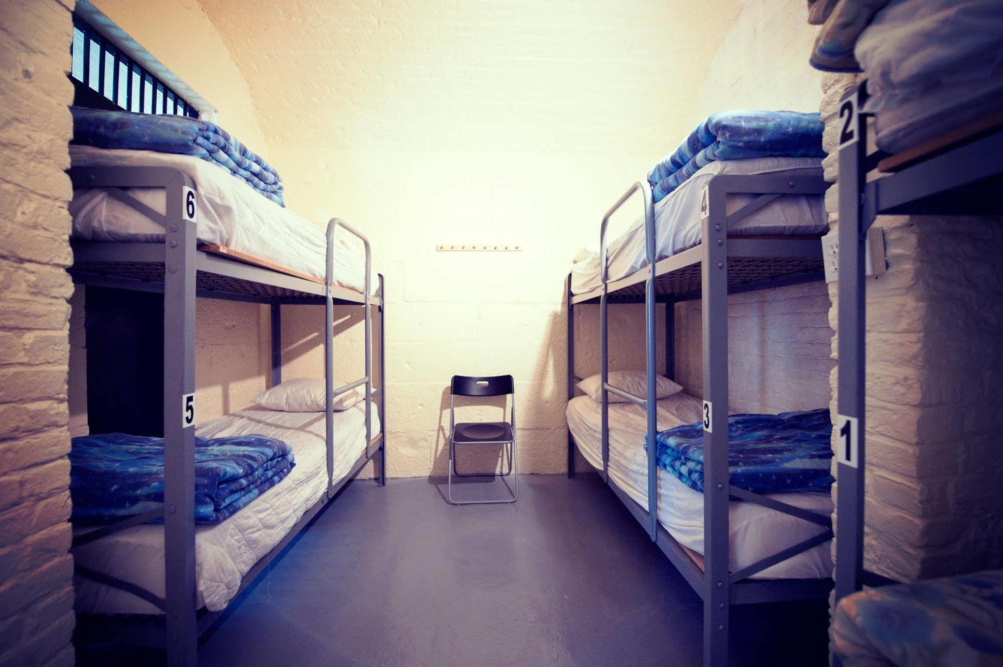 Saintlo Ottawa Jail Hostel Bagian luar foto